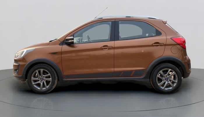 2018 Ford FREESTYLE TITANIUM 1.2 TI-VCT MT, Petrol, Manual, 43,212 km, Left Side