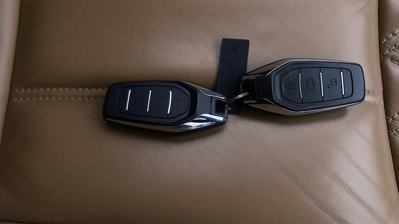2019 Mahindra XUV500 W11, Diesel, Manual, 69,844 km, Key Close Up
