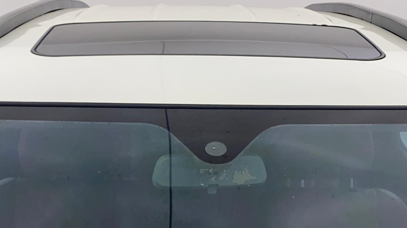2019 Mahindra XUV500 W11, Diesel, Manual, 69,844 km, Moonroof/ Sunroof