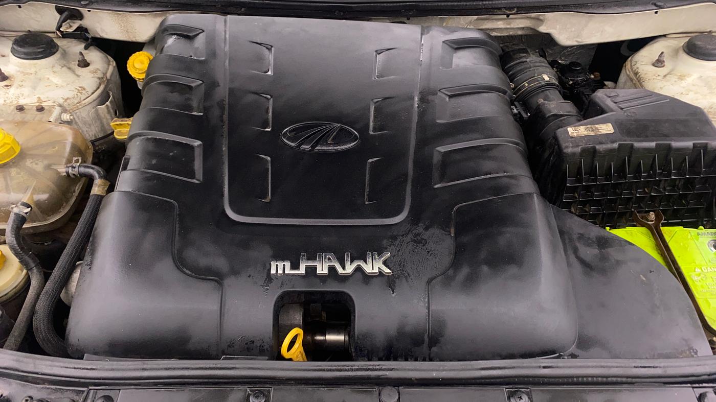 2019 Mahindra XUV500 W11, Diesel, Manual, 69,844 km, Engine View