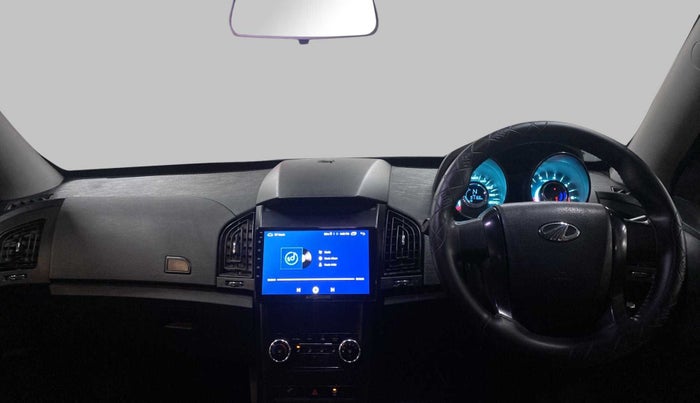 2018 Mahindra XUV500 W5, Diesel, Manual, 91,156 km, Dashboard