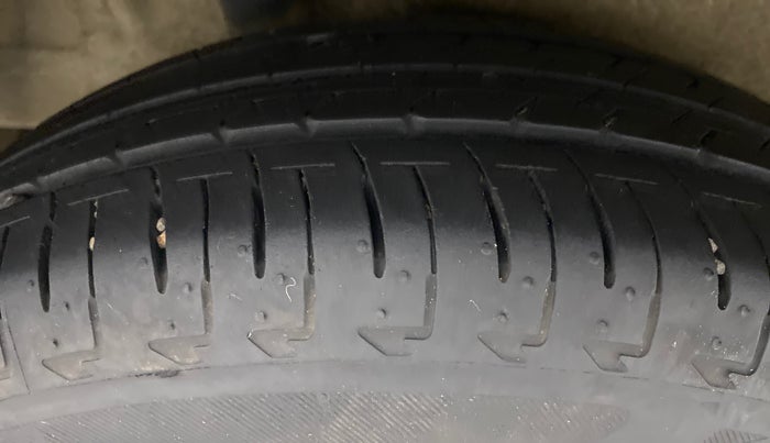 2020 Maruti IGNIS DELTA 1.2, Petrol, Manual, 12,937 km, Right Rear Tyre Tread