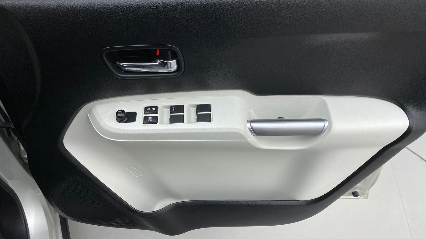 2020 Maruti IGNIS DELTA 1.2, Petrol, Manual, 12,937 km, Driver Side Door Panels Control