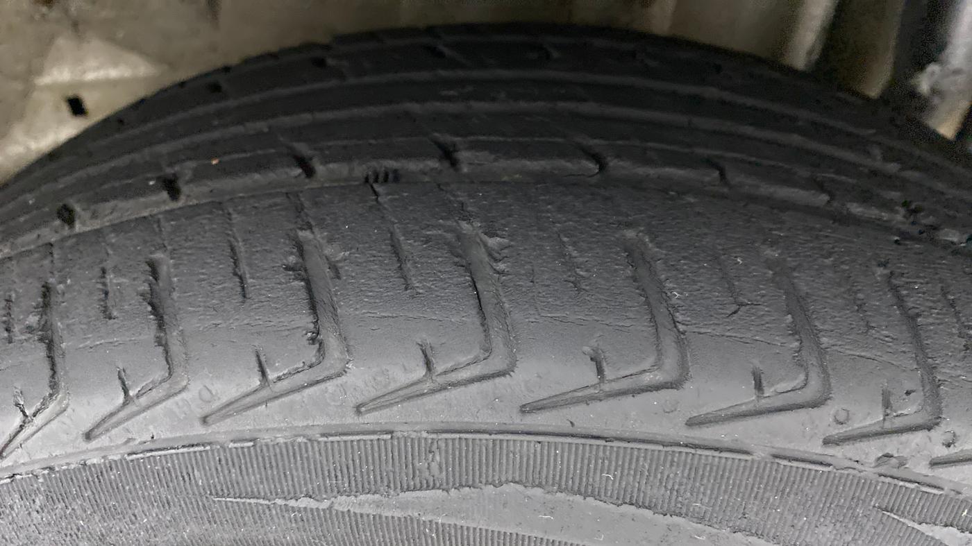 2018 Tata Tiago XE PETROL, Petrol, Manual, 43,058 km, Left Rear Tyre Tread