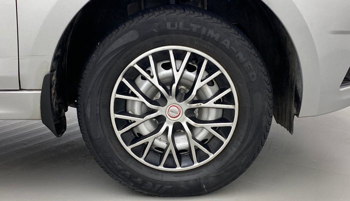 2018 Tata Tiago XE PETROL, Petrol, Manual, 43,058 km, Right Front Wheel