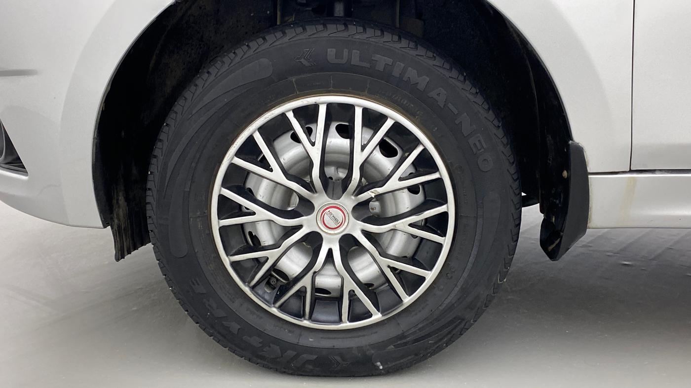 2018 Tata Tiago XE PETROL, Petrol, Manual, 43,058 km, Left Front Wheel