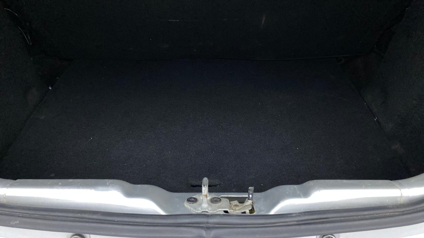 2018 Tata Tiago XE PETROL, Petrol, Manual, 43,058 km, Boot Inside