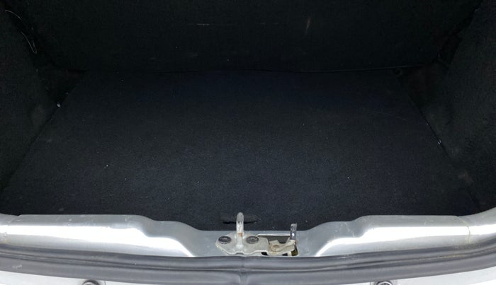 2018 Tata Tiago XE PETROL, Petrol, Manual, 43,058 km, Boot Inside