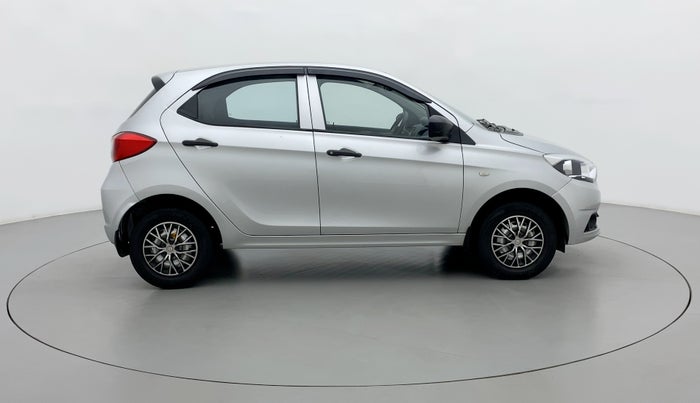 2018 Tata Tiago XE PETROL, Petrol, Manual, 43,058 km, Right Side View