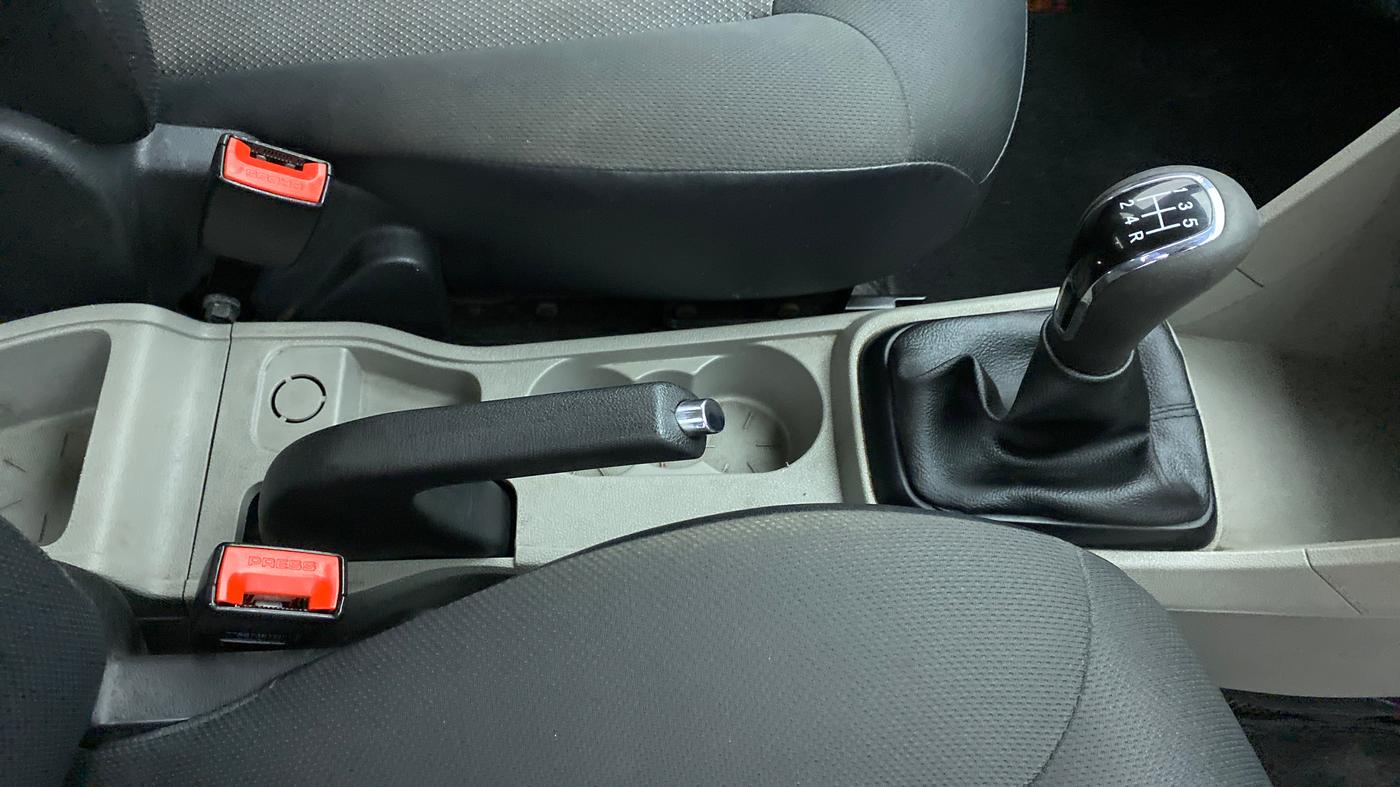 2018 Tata Tiago XE PETROL, Petrol, Manual, 43,058 km, Gear Lever