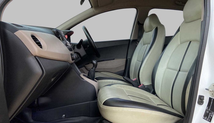 2019 Hyundai Xcent S 1.2, Petrol, Manual, 31,172 km, Right Side Front Door Cabin