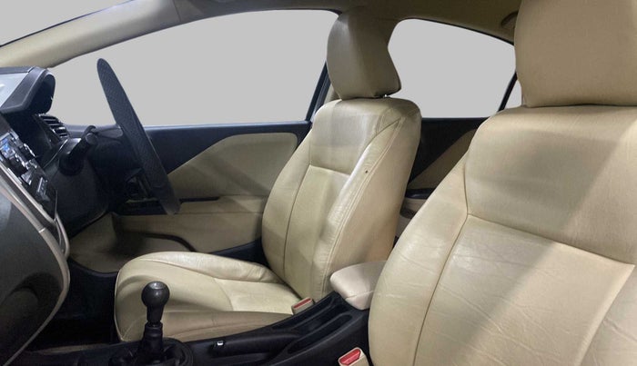 2021 Honda City 1.5L I-VTEC SV, Petrol, Manual, 3,643 km, Right Side Front Door Cabin