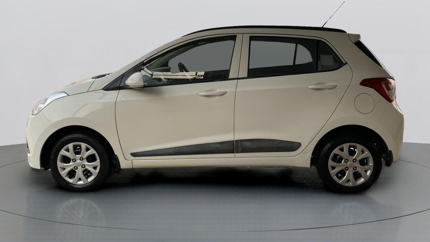 2016 Hyundai Grand i10 SPORTZ 1.2 KAPPA VTVT, Petrol, Manual, 30,616 km, Left Side
