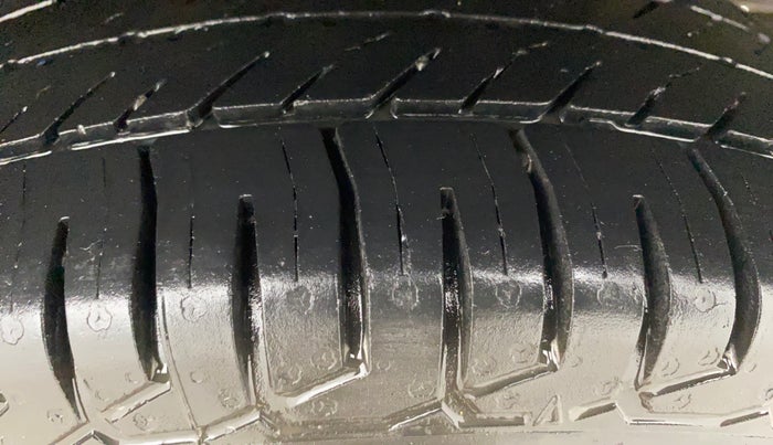 2016 Renault Kwid RXT 0.8, Petrol, Manual, 78,380 km, Left Rear Tyre Tread