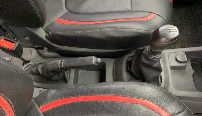 2016 Renault Kwid RXT 0.8, Petrol, Manual, 78,380 km, Gear Lever