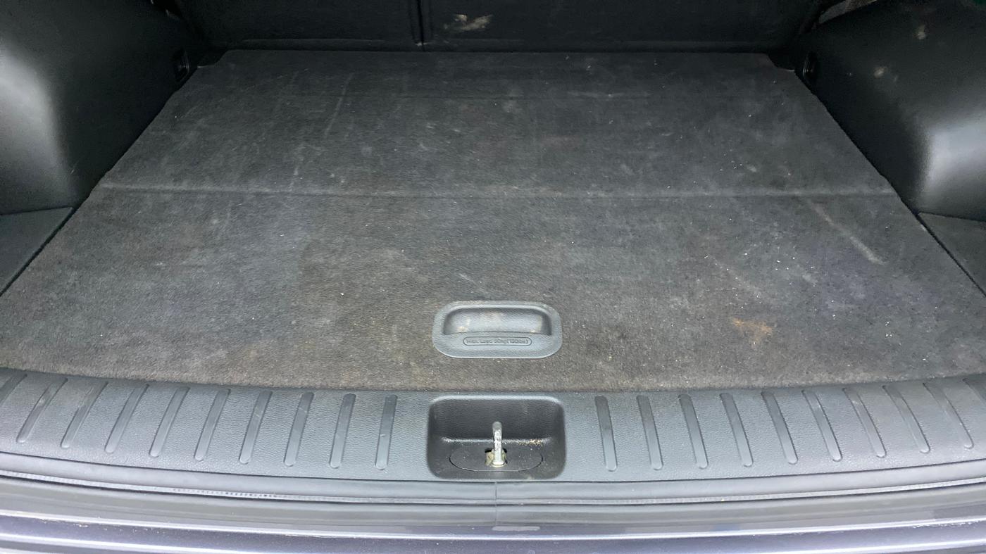 2018 Hyundai Tucson 2WD AT GL DIESEL
, Diesel, Automatic, 26,548 km, Boot Inside