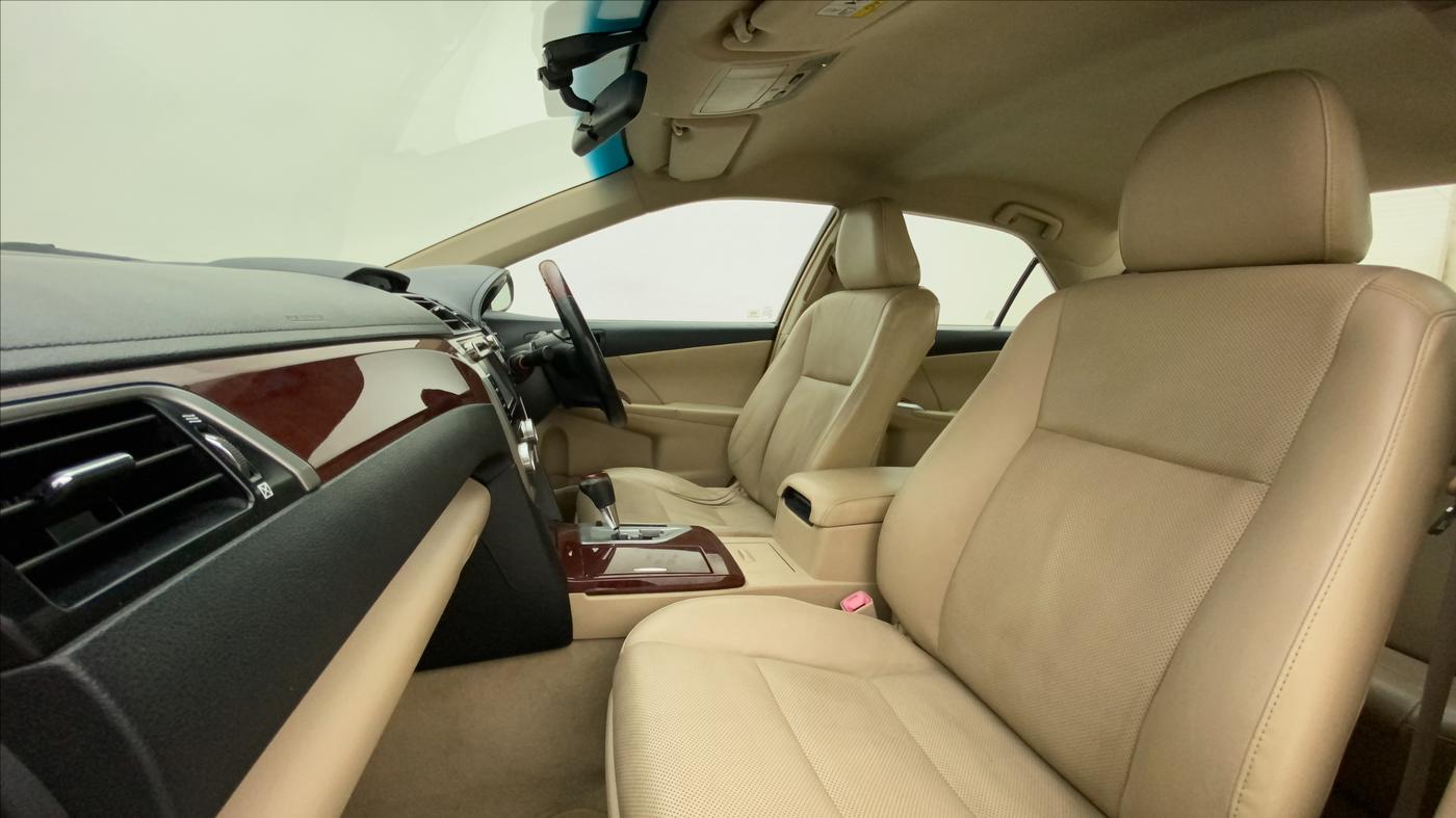 2014 Toyota Camry 2.5L AT, Petrol, Automatic, 90,130 km, Right Side Front Door Cabin