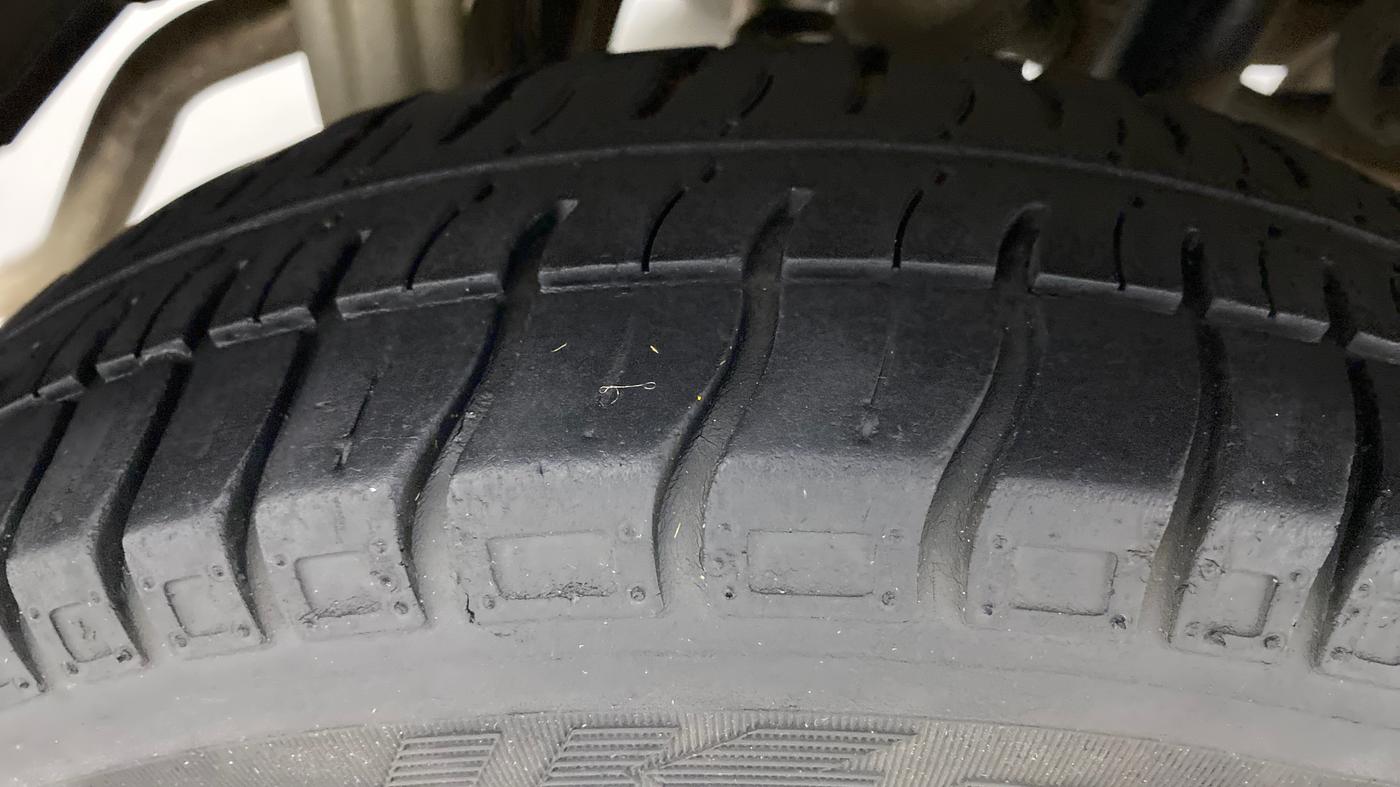 2015 Maruti Alto 800 LXI, Petrol, Manual, 43,752 km, Right Rear Tyre Tread