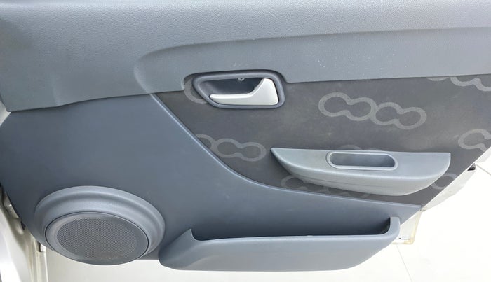 2015 Maruti Alto 800 LXI, Petrol, Manual, 43,752 km, Driver Side Door Panels Control