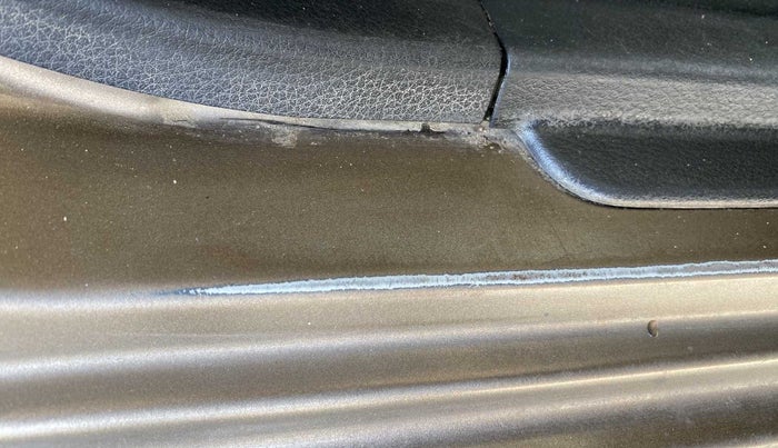 2019 Maruti New Wagon-R ZXI 1.2, Petrol, Manual, 31,380 km, Right running board - Minor scratches