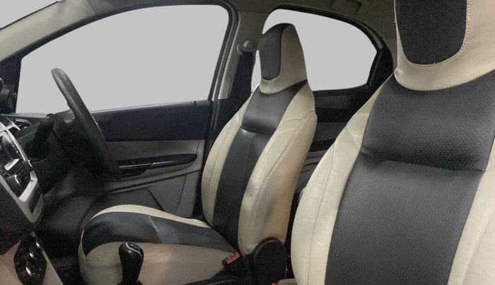 2016 Tata Tiago XT 1.05 REVOTORQ, Diesel, Manual, 95,286 km, Right Side Front Door Cabin