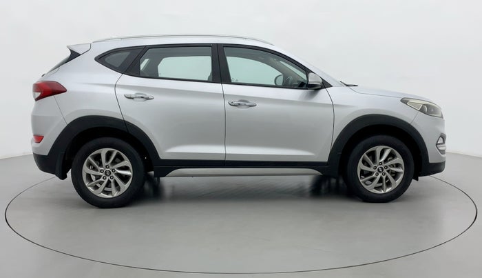 2016 Hyundai Tucson 2WD MT PETROL, Petrol, Manual, 21,796 km, Right Side View