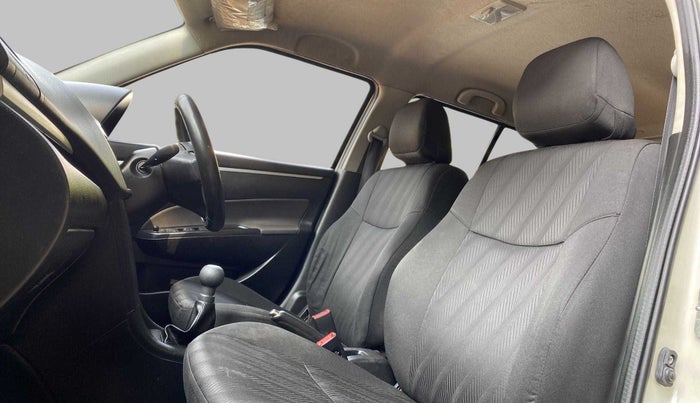2013 Maruti Swift VXI, Petrol, Manual, 58,421 km, Right Side Front Door Cabin