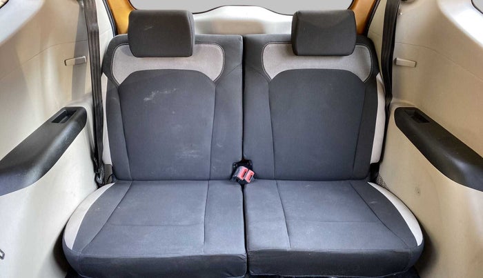 2019 Renault TRIBER RXE MT PETROL, Petrol, Manual, 37,217 km, Third Seat Row ( optional )