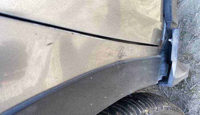 2017 Mahindra Kuv100 K4+ D 6 STR, Diesel, Manual, 78,000 km, Left fender - Slightly dented