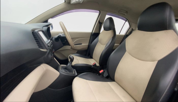 2019 Hyundai NEW SANTRO SPORTZ MT, Petrol, Manual, 44,309 km, Right Side Front Door Cabin