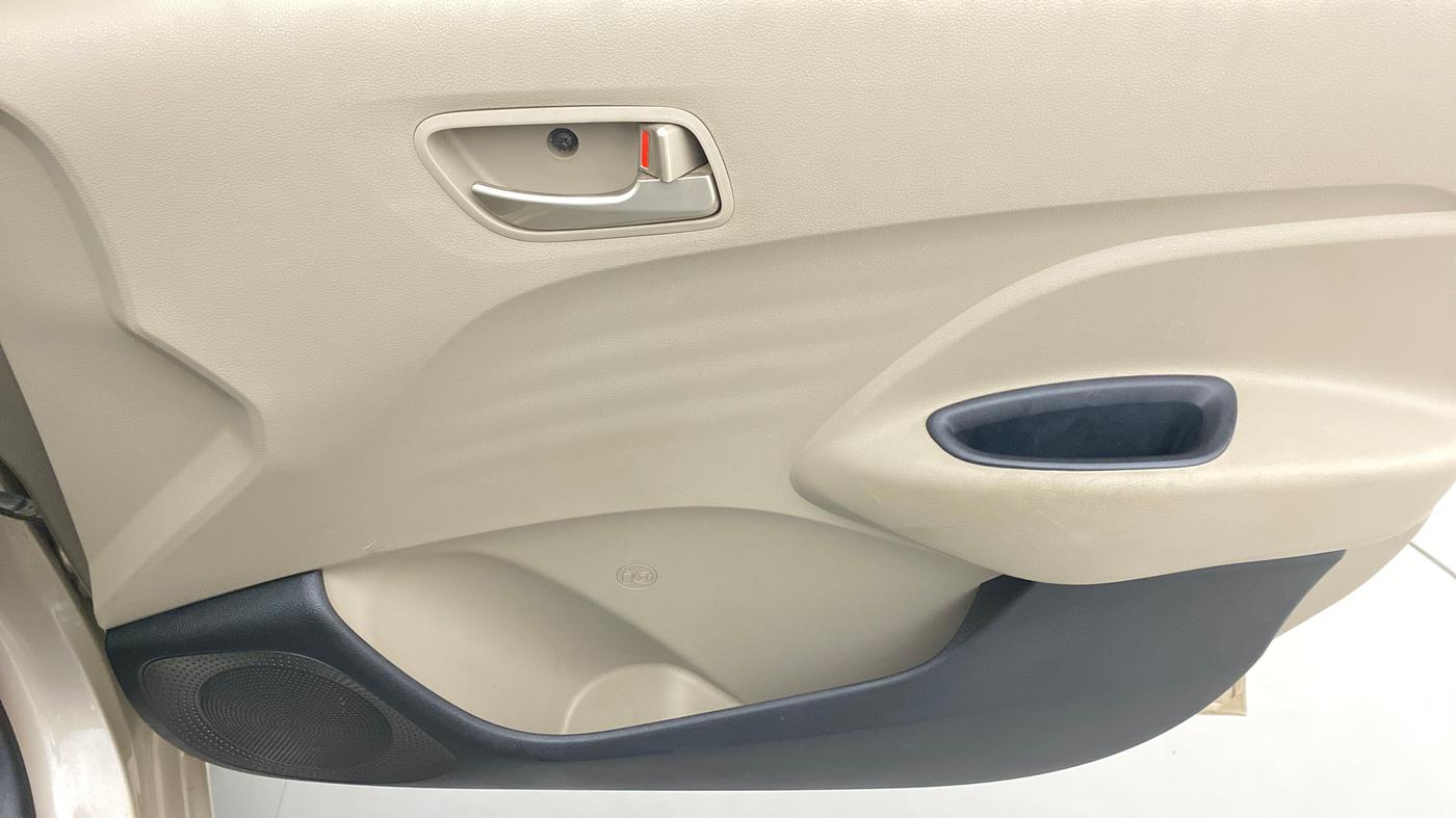 2019 Hyundai NEW SANTRO SPORTZ MT, Petrol, Manual, 44,309 km, Driver Side Door Panels Control