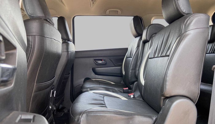 2021 Maruti XL6 ZETA MT, Petrol, Manual, 13,942 km, Right Side Rear Door Cabin