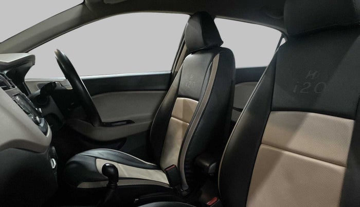 2019 Hyundai Elite i20 SPORTZ PLUS 1.2, Petrol, Manual, 41,959 km, Right Side Front Door Cabin