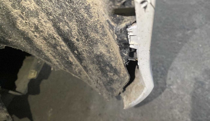 2018 Toyota YARIS G MT, Petrol, Manual, 90,619 km, Left fender - Lining loose