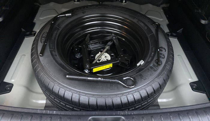 2020 KIA SELTOS HTK PLUS 1.5 PETROL, Petrol, Manual, 17,088 km, Spare Tyre