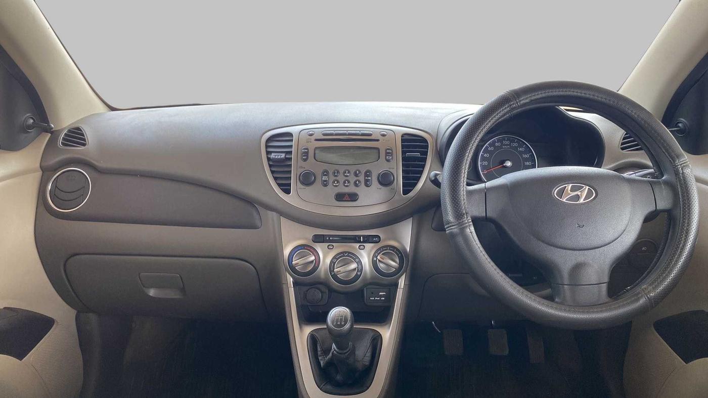 2016 Hyundai i10 SPORTZ 1.1, Petrol, Manual, 4,451 km, Dashboard