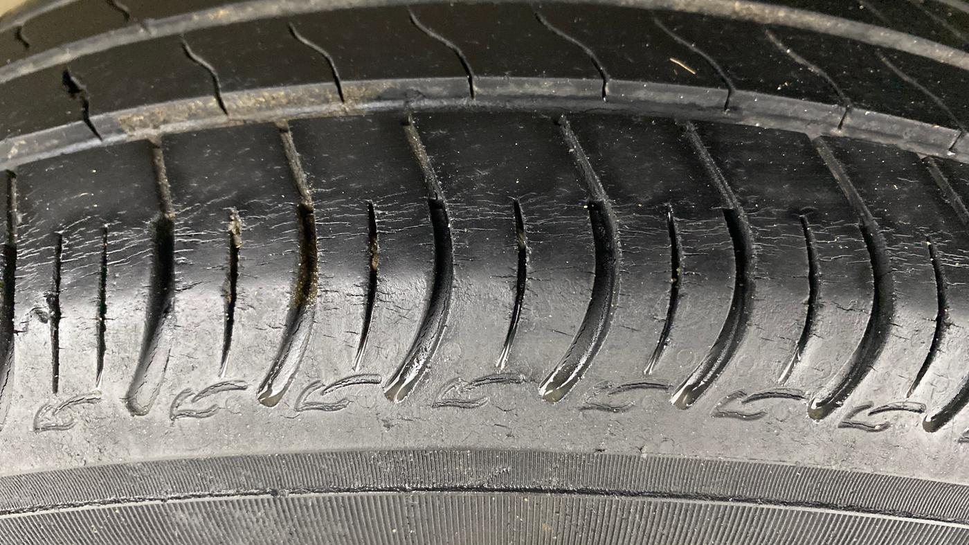 2020 Maruti S PRESSO VXI, Petrol, Manual, 42,101 km, Left Rear Tyre Tread