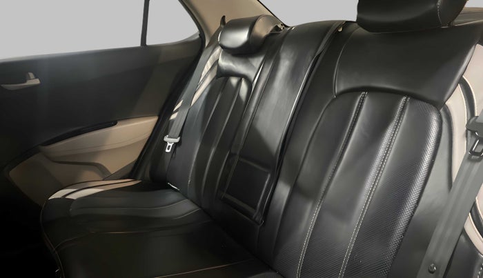 2015 Hyundai Xcent S 1.2, CNG, Manual, 87,047 km, Right Side Rear Door Cabin