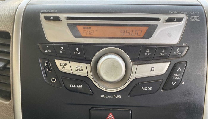 2014 Maruti Wagon R 1.0 VXI, Petrol, Manual, 70,859 km, Infotainment system - Music system not functional
