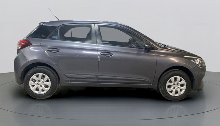 2017 Hyundai Elite i20 SPORTZ 1.2, Petrol, Manual, 37,906 km, Right Side View