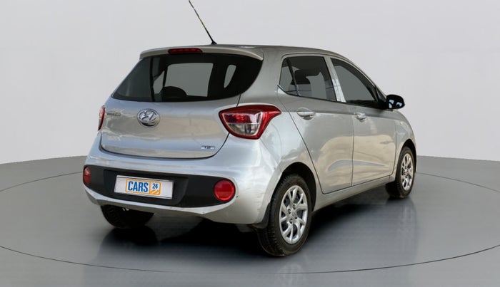 2017 Hyundai Grand i10 MAGNA 1.2 KAPPA VTVT, Petrol, Manual, 18,823 km, Right Back Diagonal