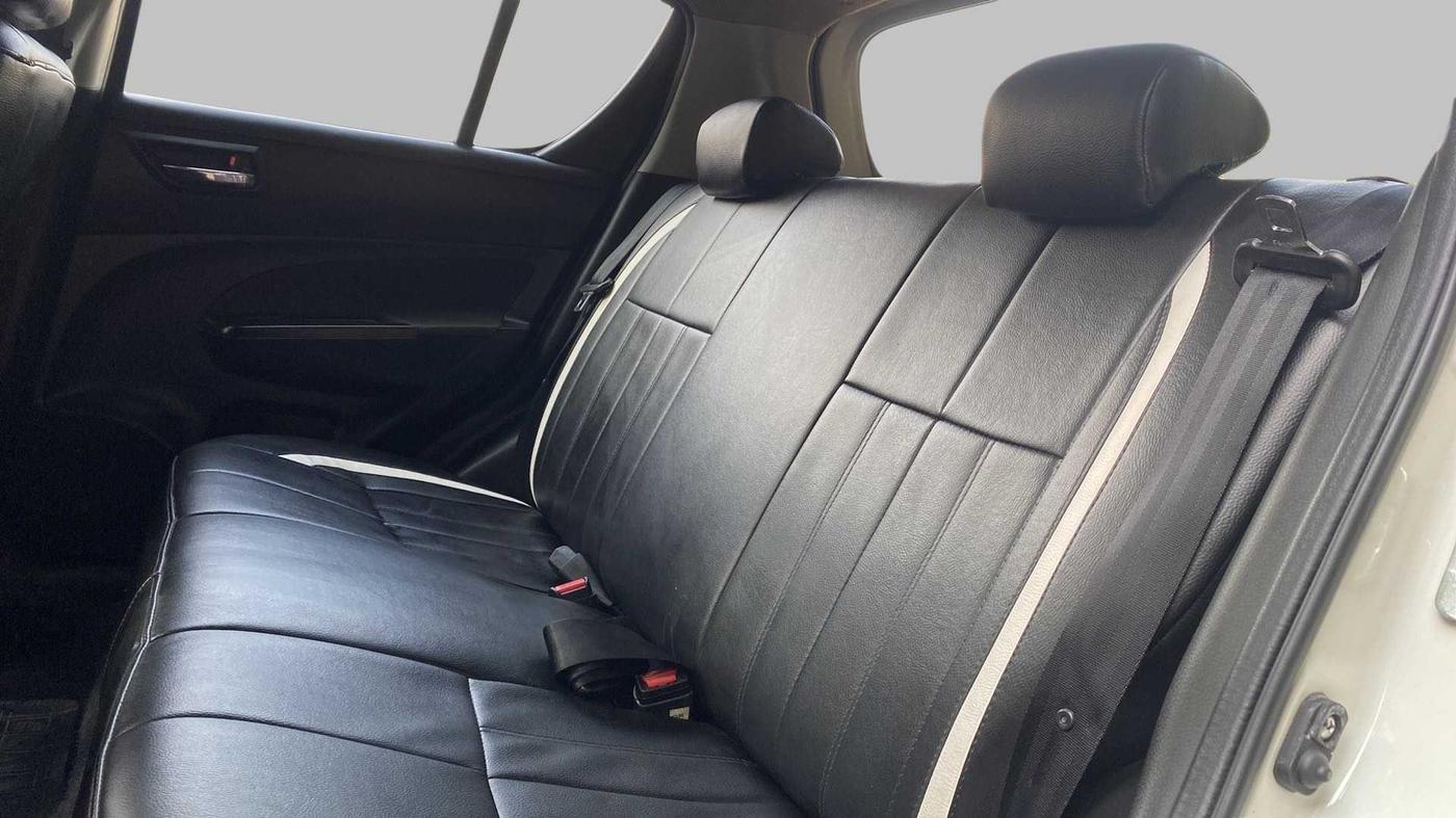 2013 Maruti Swift VXI, Petrol, Manual, 42,107 km, Right Side Rear Door Cabin