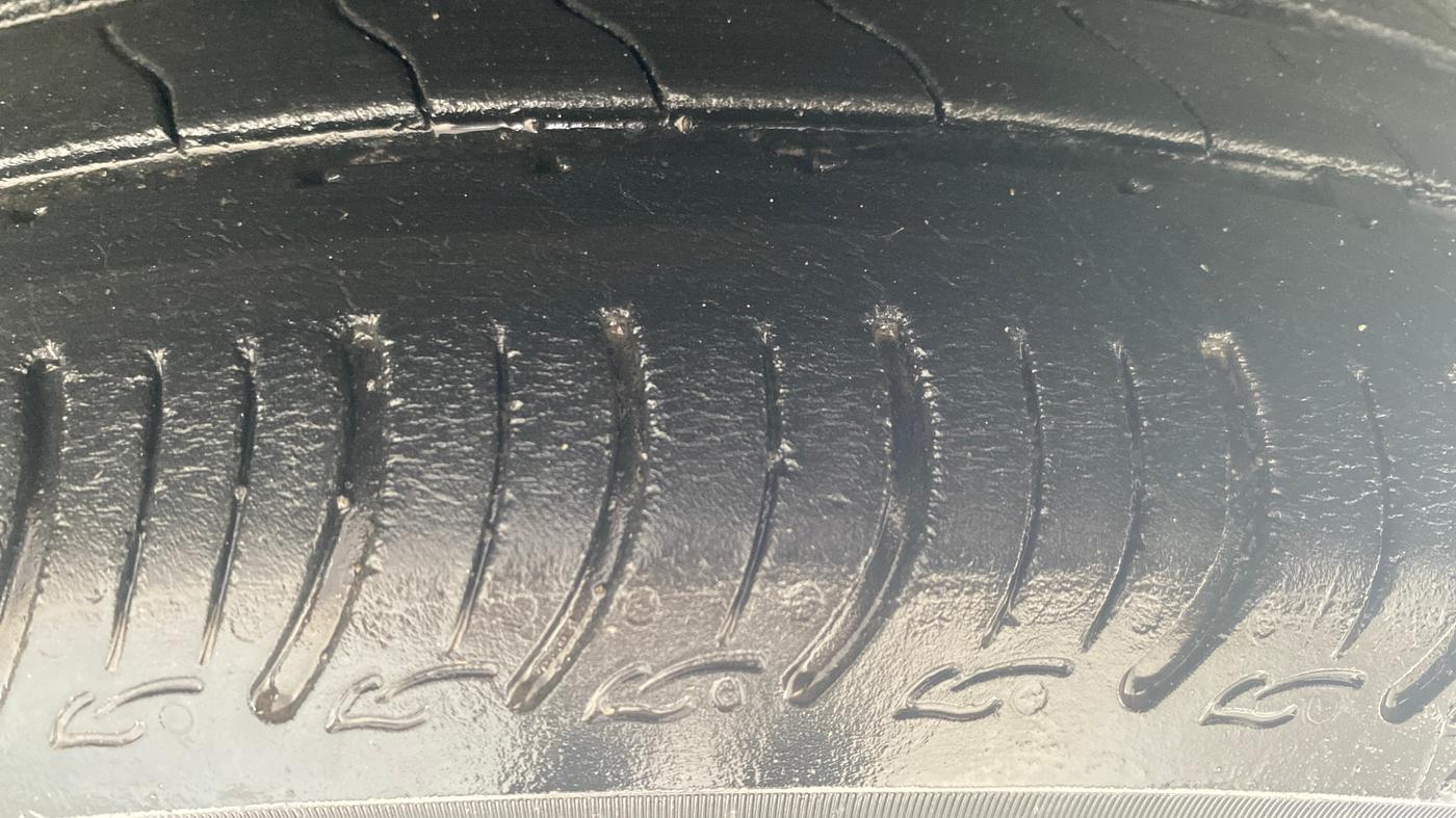 2021 Maruti S PRESSO VXI PLUS AMT, Petrol, Automatic, 38,469 km, Right Front Tyre Tread