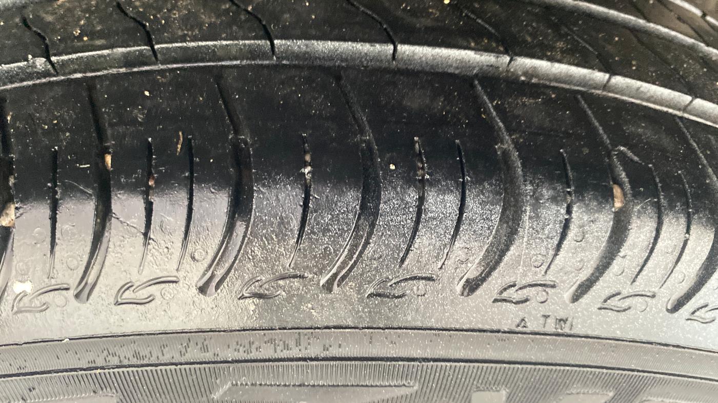 2021 Maruti S PRESSO VXI PLUS AMT, Petrol, Automatic, 38,469 km, Left Rear Tyre Tread