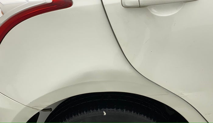 2015 Maruti Swift VXI, Petrol, Manual, 78,709 km, Right quarter panel - Slightly dented