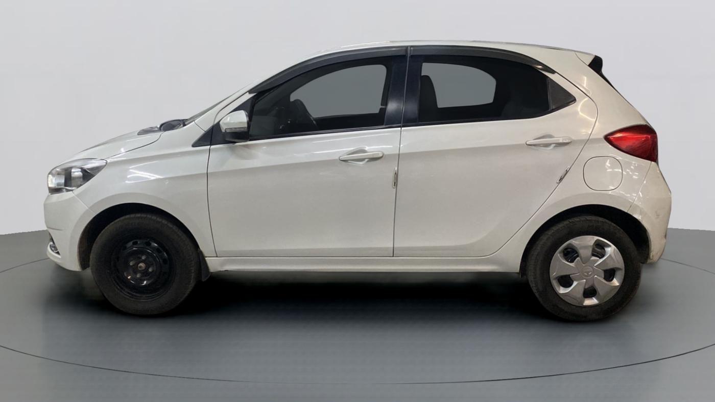 2018 Tata Tiago XZ PETROL, Petrol, Manual, 64,817 km, Left Side