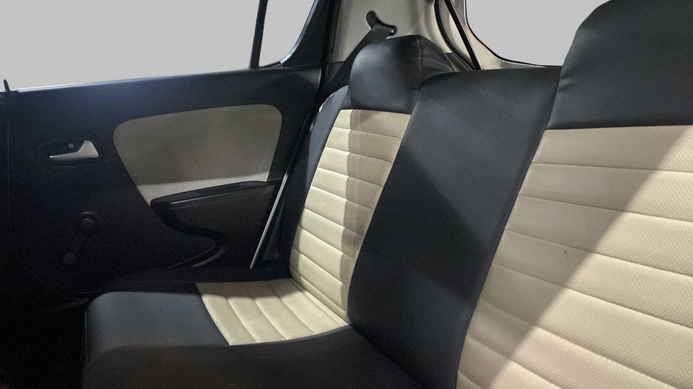 2021 Maruti Alto LXI O, Petrol, Manual, 18,043 km, Right Side Rear Door Cabin