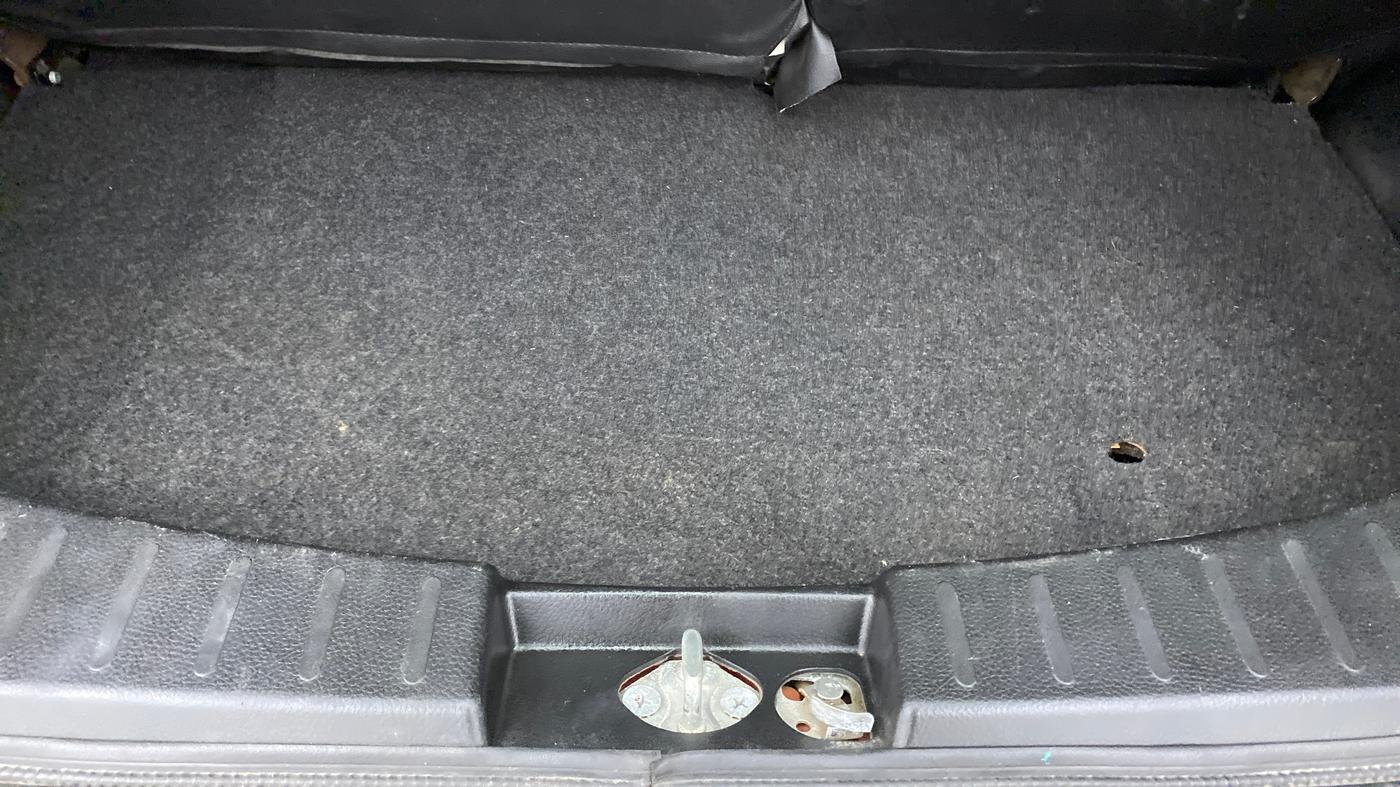 2014 Maruti Wagon R 1.0 VXI, Petrol, Manual, 61,551 km, Boot Inside