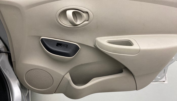 2016 Datsun Go Plus T, Petrol, Manual, 22,788 km, Driver Side Door Panels Control