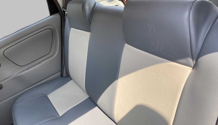 2011 Maruti Alto K10 LXI, Petrol, Manual, 28,135 km, Right Side Rear Door Cabin